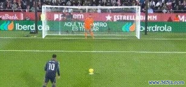 西甲0-2爆大冷：皇马又输  距巴萨4分 夺冠难了 阿隆索压力大