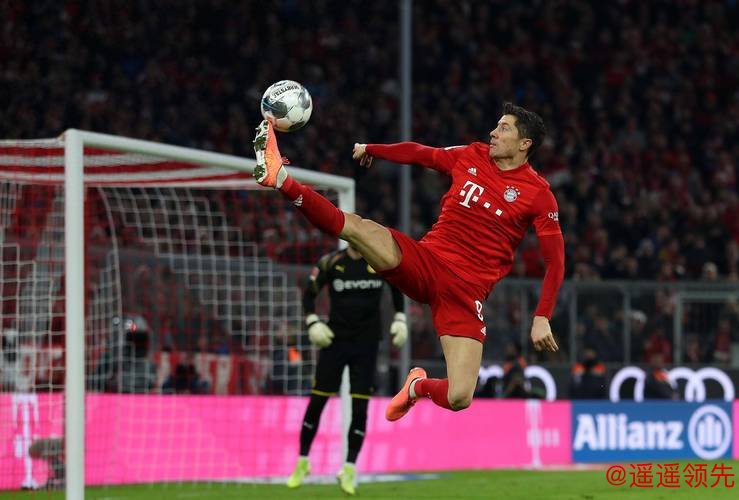 聚勒：莱万状态太好了 本赛季进球能够超30个